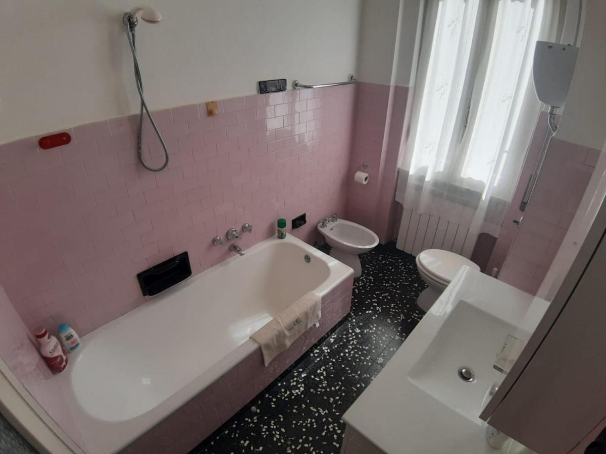 Appartamento Centrale Fino A 8 Posti Letto Pontremoli Exteriér fotografie