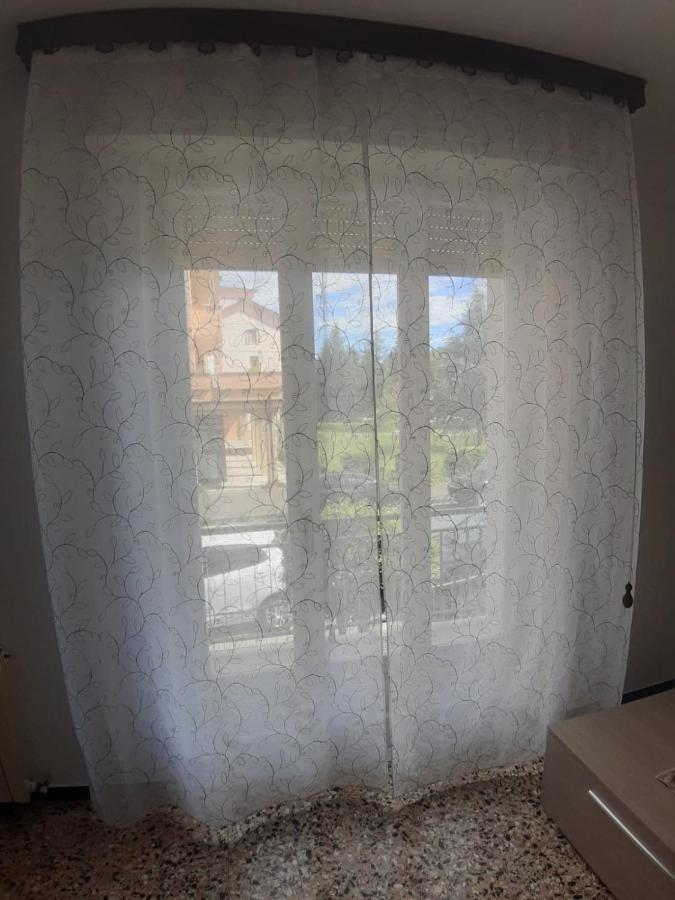 Appartamento Centrale Fino A 8 Posti Letto Pontremoli Exteriér fotografie