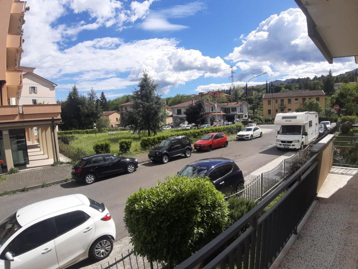 Appartamento Centrale Fino A 8 Posti Letto Pontremoli Exteriér fotografie
