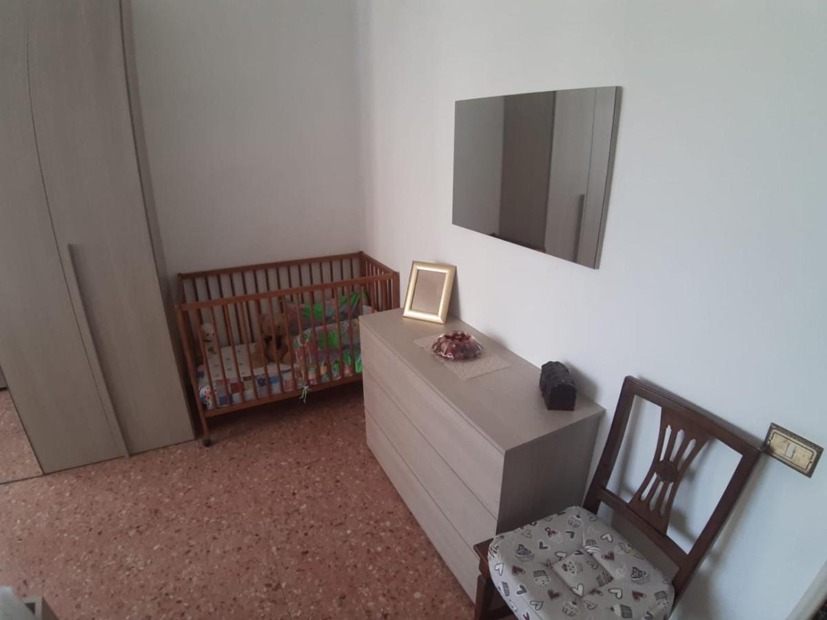 Appartamento Centrale Fino A 8 Posti Letto Pontremoli Exteriér fotografie